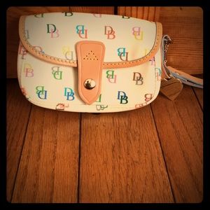Dooney and Bourke wristlet
